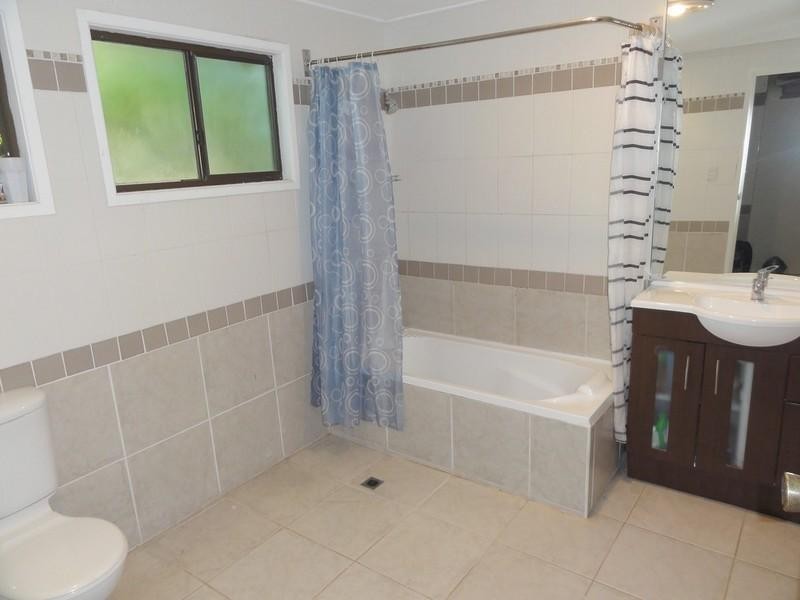 12 Osprey Street, Bli Bli QLD 4560
