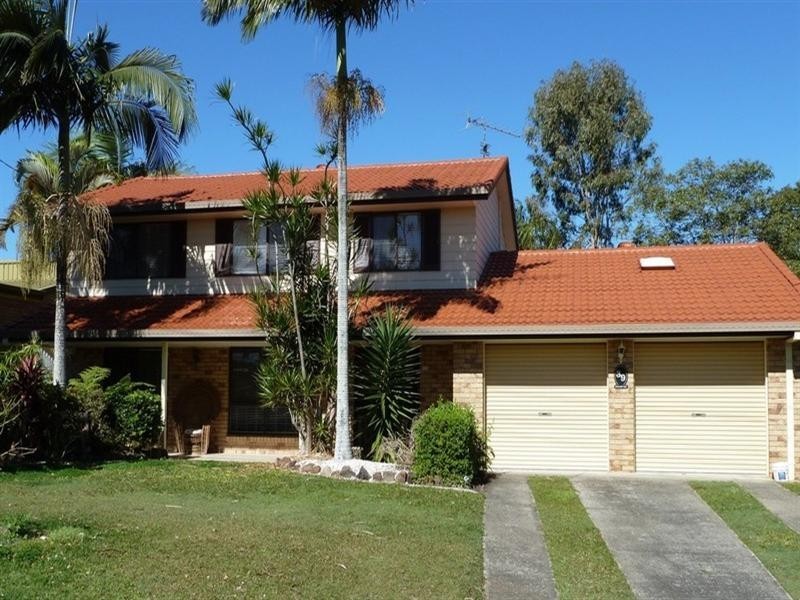 39 Wharf Road, Bli Bli QLD 4560