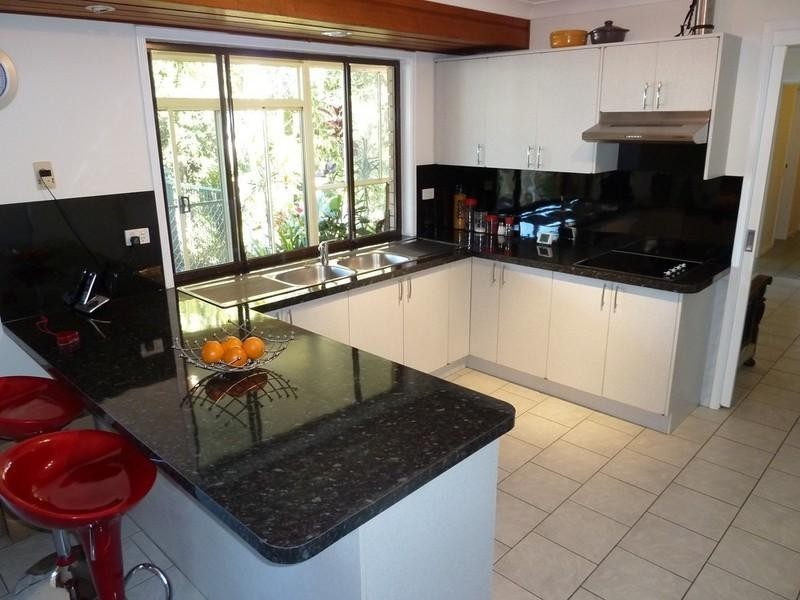 39 Wharf Road, Bli Bli QLD 4560