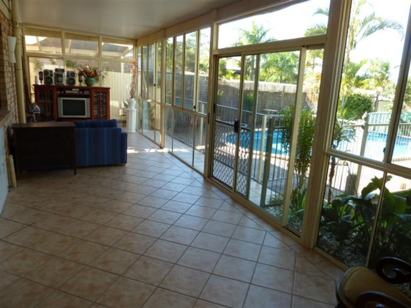 39 Wharf Road, Bli Bli QLD 4560