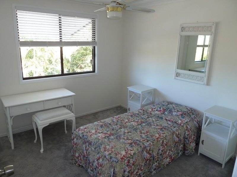 39 Wharf Road, Bli Bli QLD 4560