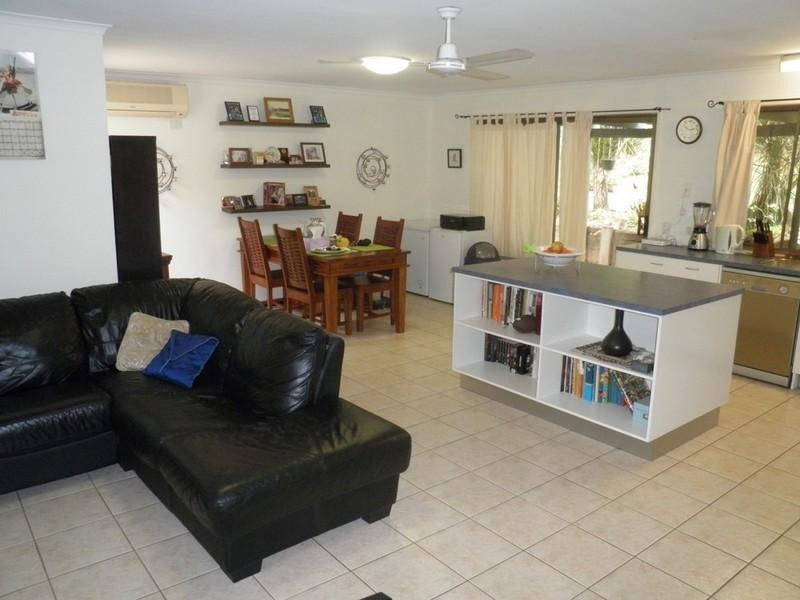 3 Arista Court, Bli Bli QLD 4560
