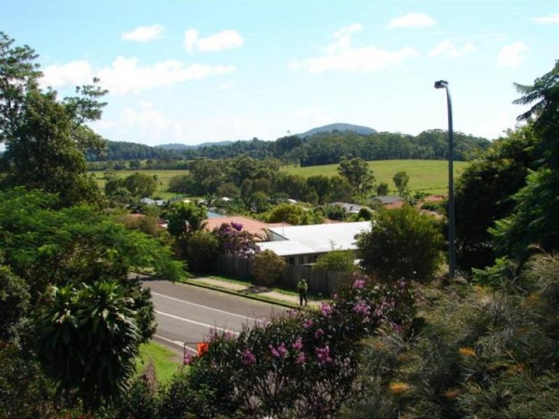1 Summerfield Court, Bli Bli QLD 4560