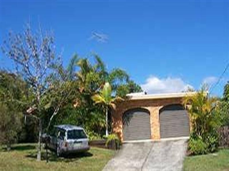 23 Wharf Road, Bli Bli QLD 4560