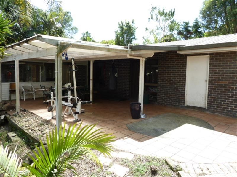 24 Avocado Crescent, Bli Bli QLD 4560