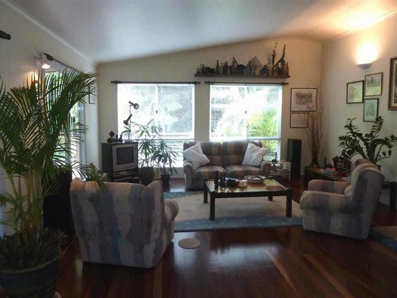 13-15 Seymour Close, Rosemount QLD 4560