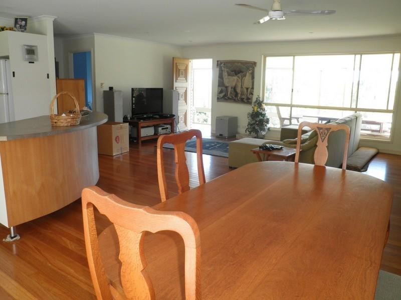 18 Stoney Wharf Road, Bli Bli QLD 4560