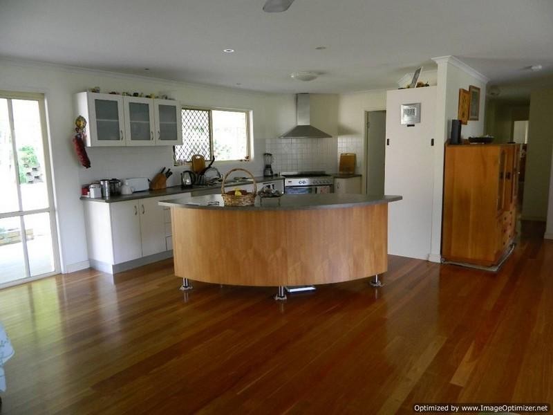 18 Stoney Wharf Road, Bli Bli QLD 4560