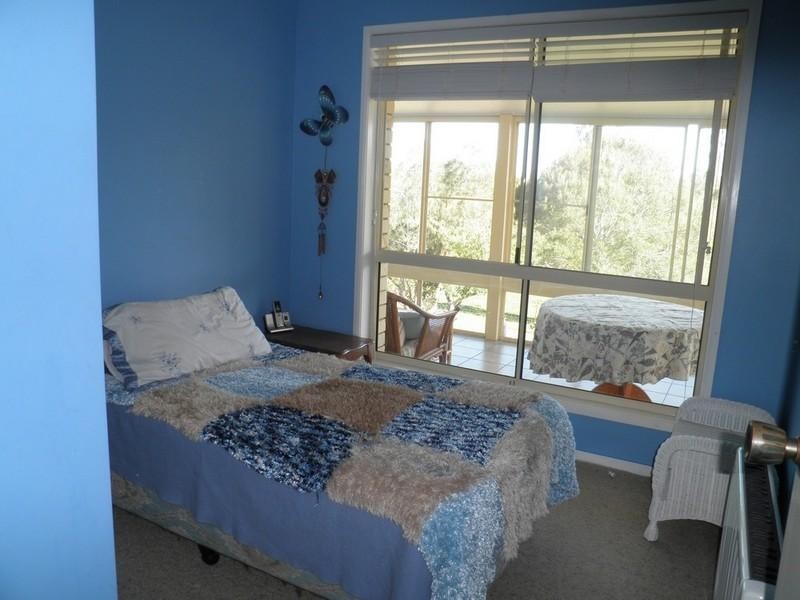 18 Stoney Wharf Road, Bli Bli QLD 4560