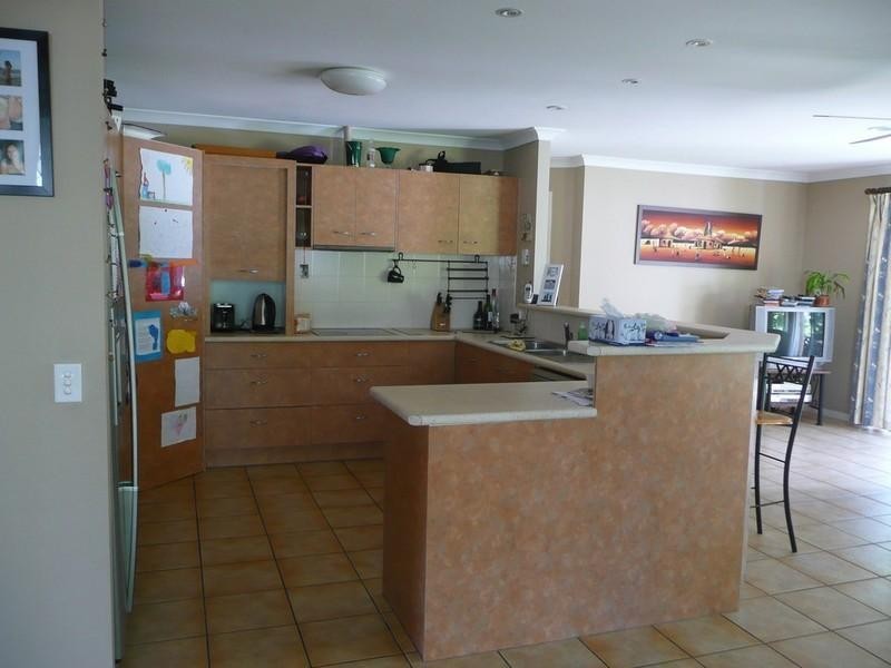 16 Bellevue Street, Bli Bli QLD 4560