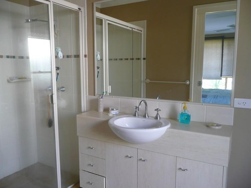 16 Bellevue Street, Bli Bli QLD 4560