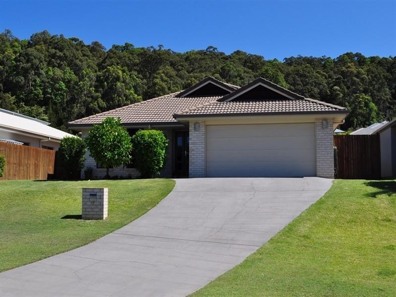 17 Clearwater Circuit, Bli Bli QLD 4560