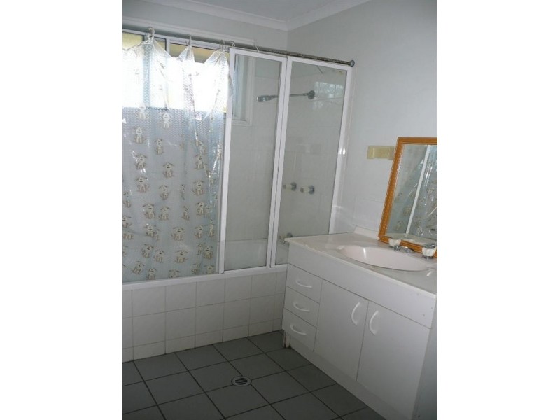 20 Karome Street, Pacific Paradise QLD 4564
