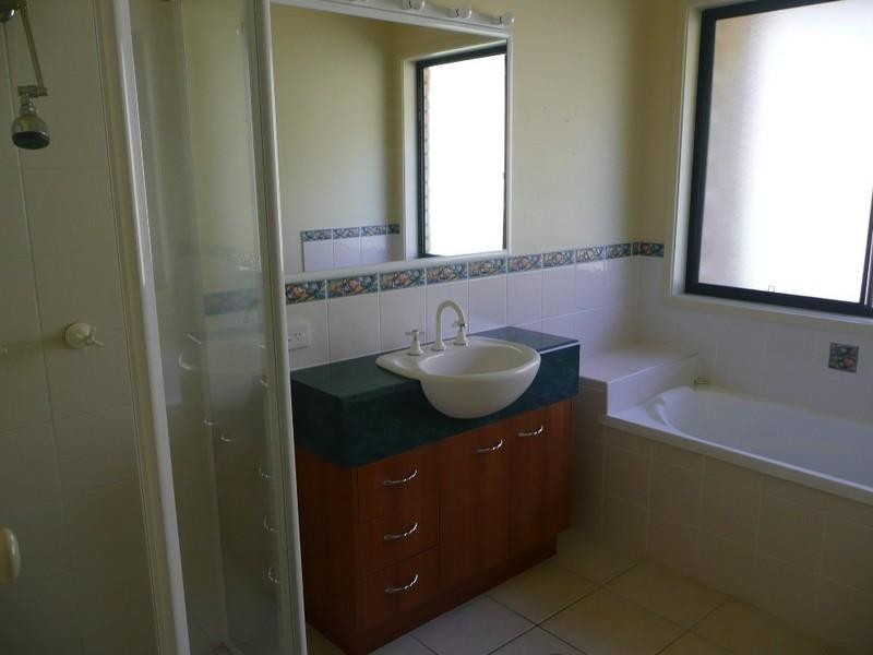 44 Samantha Drive, Bli Bli QLD 4560
