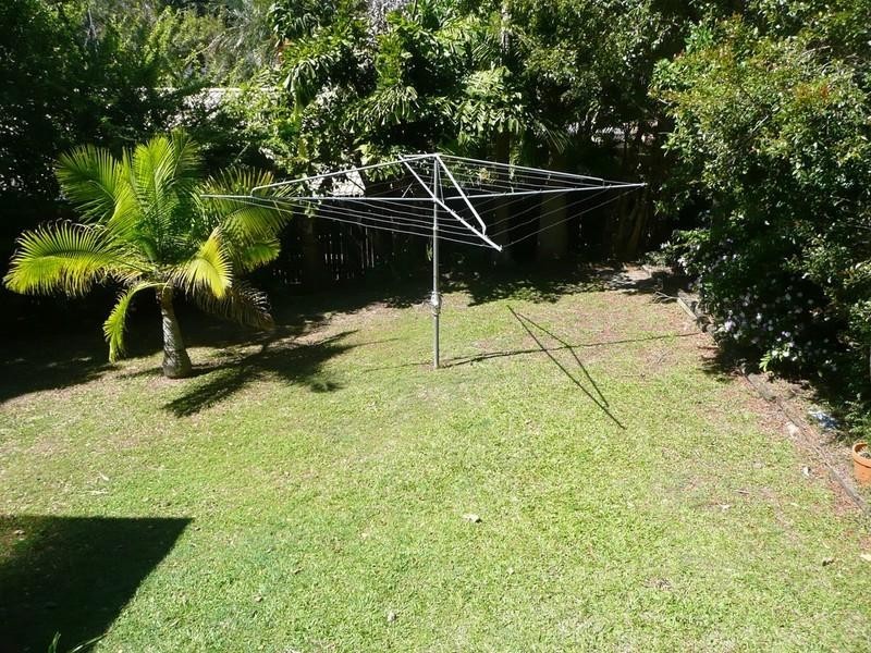 12 Bli Bli Road, Bli Bli QLD 4560