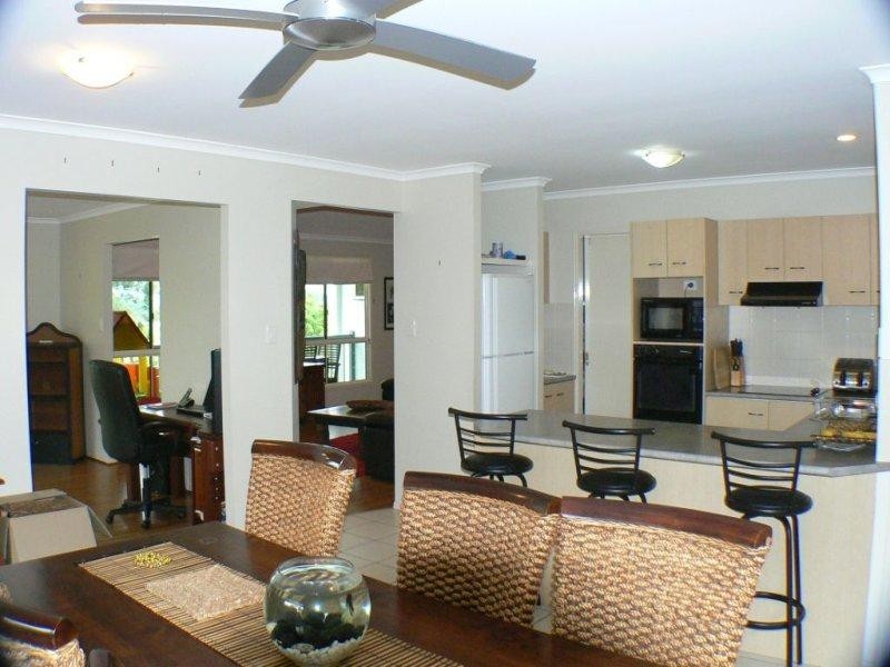 30 Samantha Drive, Bli Bli QLD 4560