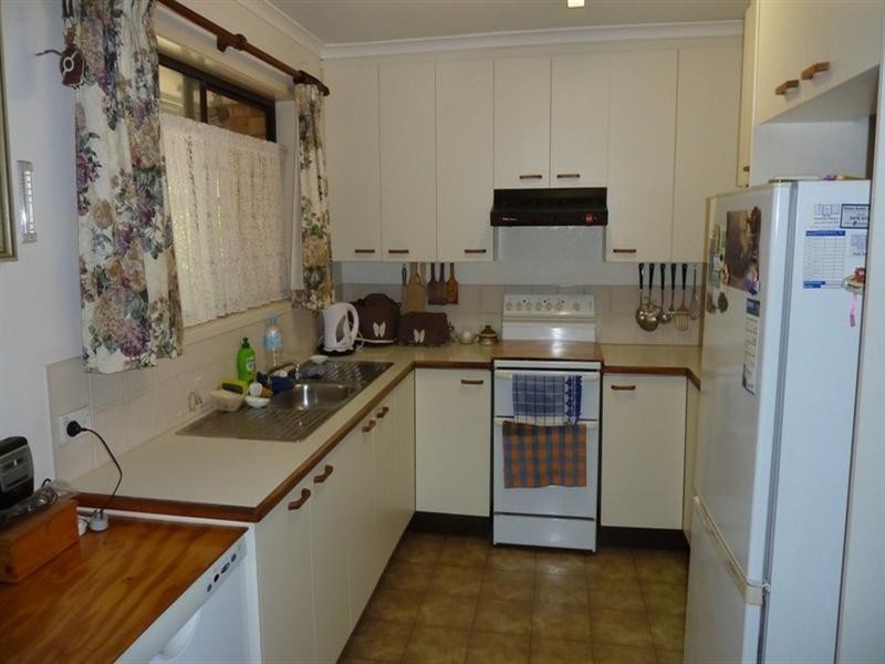 4 Hamia Court, Bli Bli QLD 4560