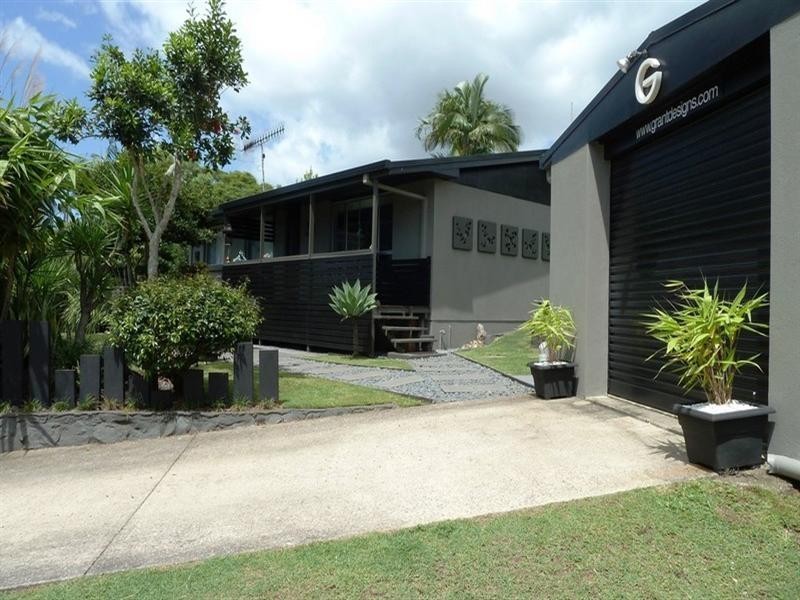 1 Bellevue Street, Bli Bli QLD 4560