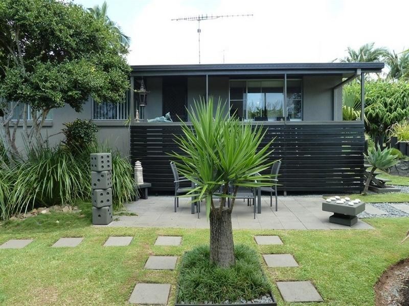 1 Bellevue Street, Bli Bli QLD 4560