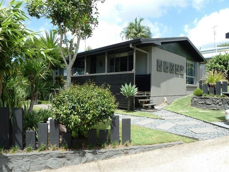 1 Bellevue Street, Bli Bli QLD 4560