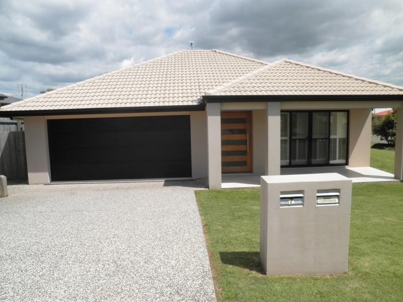 1/1 Feathertail Street, Bli Bli QLD 4560