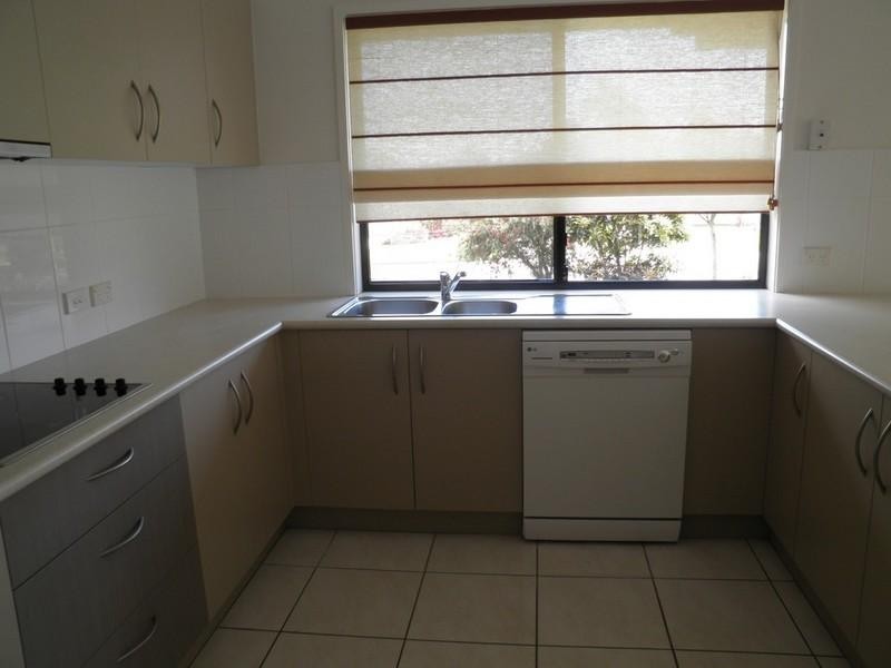 1/1 Feathertail Street, Bli Bli QLD 4560