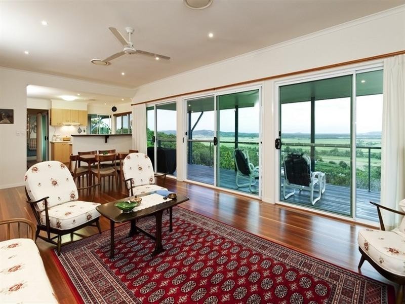 35 Tamin Place, Maroochy River QLD 4561