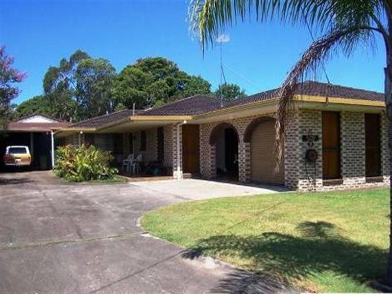 5 Quail Street, Maroochydore QLD 4558