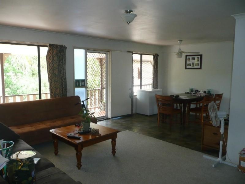 6 Kennedy Road, Bli Bli QLD 4560