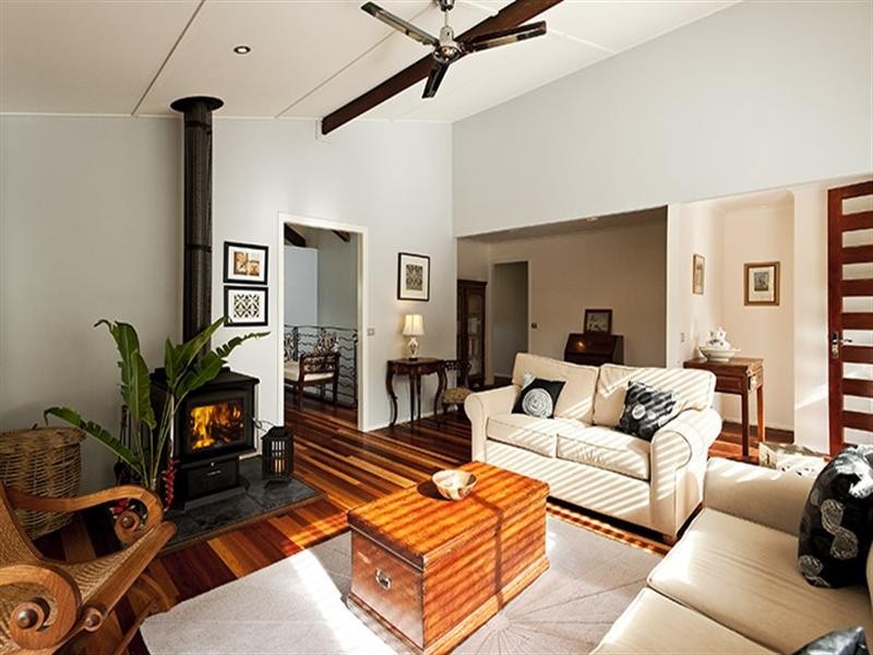 16 Francis Road, Bli Bli QLD 4560