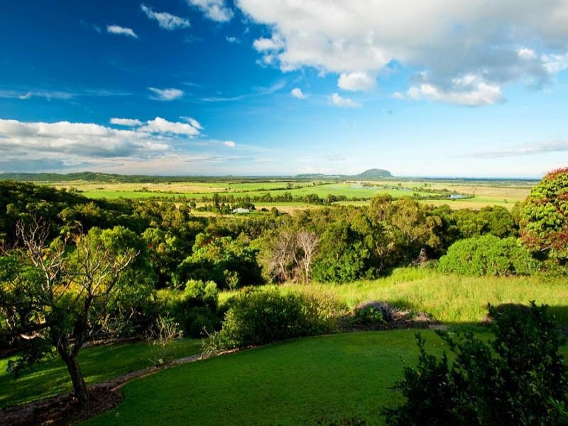 35 Tamin Place, Maroochy River QLD 4561