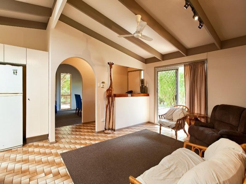 24 Godfreys Avenue, Bli Bli QLD 4560