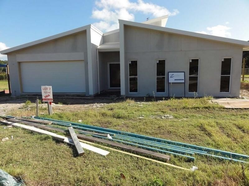 LOT/7 Deepwater Close, Bli Bli QLD 4560