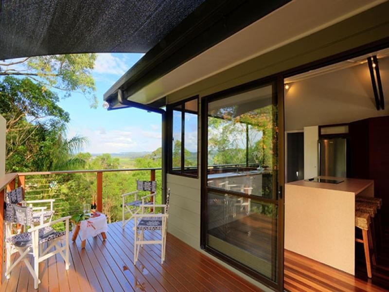 16 Francis Road, Bli Bli QLD 4560