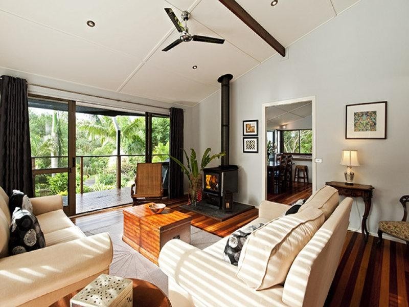 16 Francis Road, Bli Bli QLD 4560