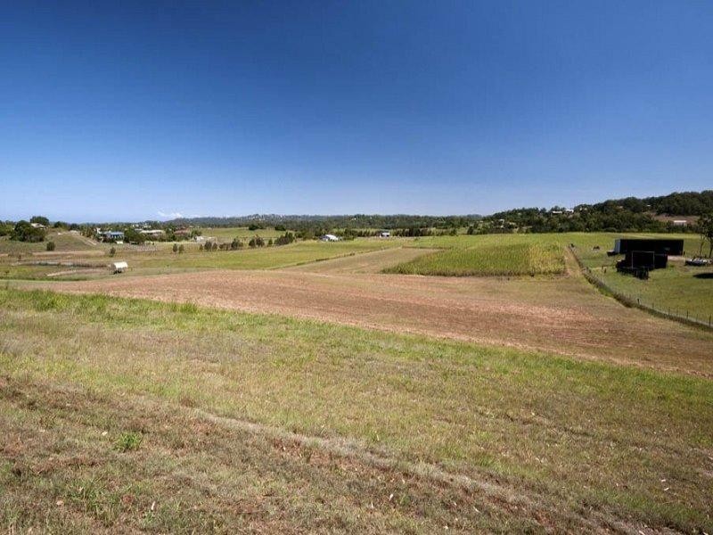 17 Bennett Road, Bli Bli QLD 4560