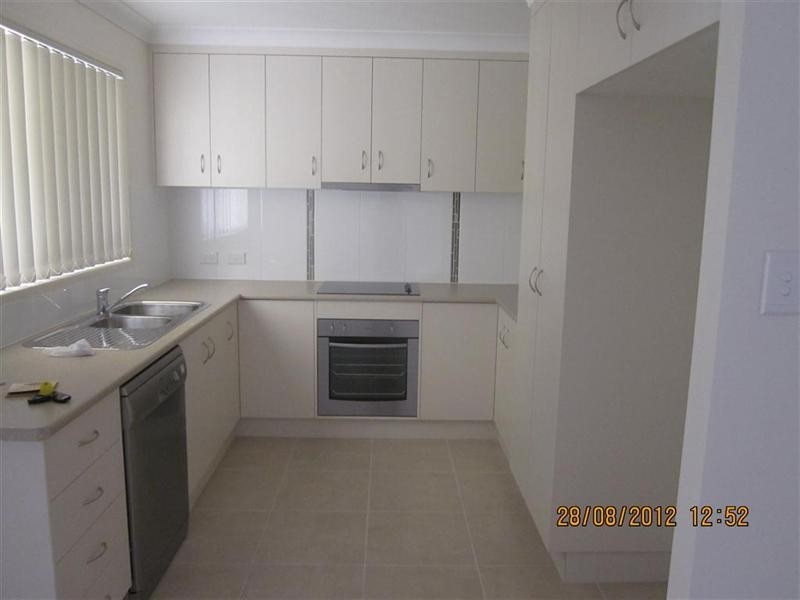 12 Justin Street, Gracemere QLD 4702