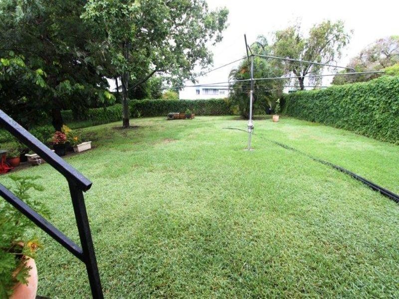 4 McKelligett Street, Wandal QLD 4700