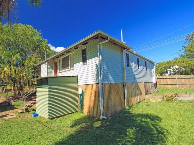 353 Rhodes Street, Koongal QLD 4701