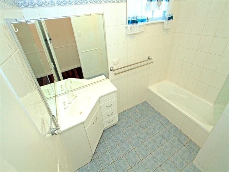 374 Berserker Street, Frenchville QLD 4701