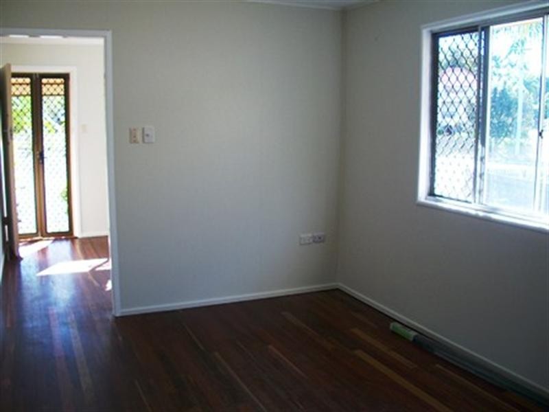 5 Davis Street, Allenstown QLD 4700