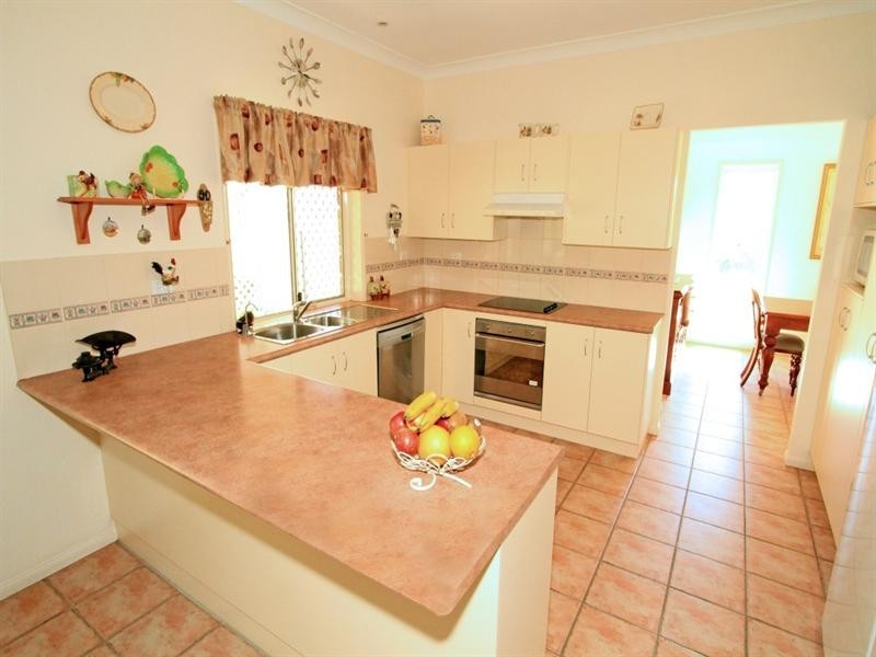 679 Yeppoon Road, Limestone Creek QLD 4701