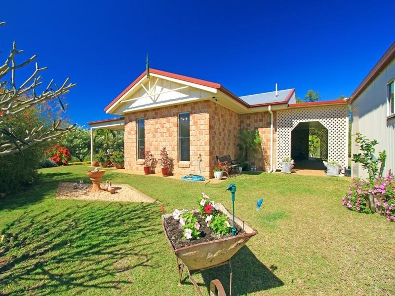 679 Yeppoon Road, Limestone Creek QLD 4701