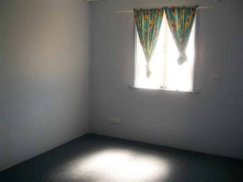 85 Water Street, Berserker QLD 4701