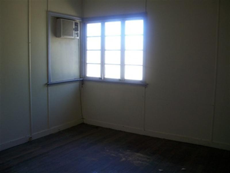 85 Water Street, Berserker QLD 4701