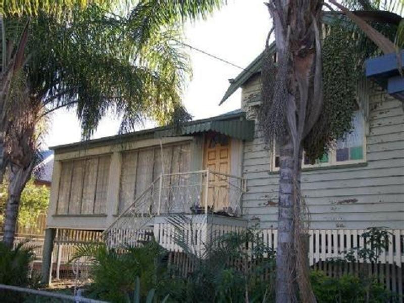 140 Denham Street, The Range QLD 4700