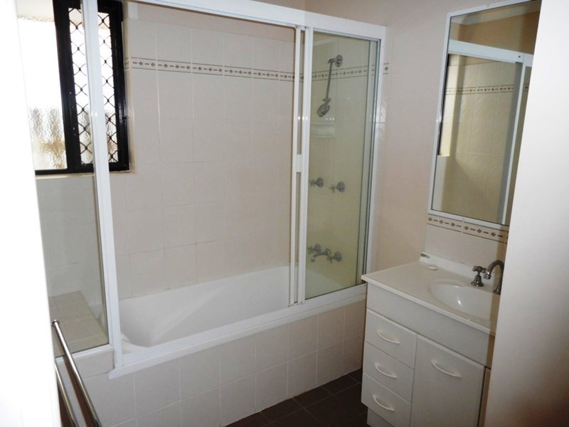 12A Lucas Street, Berserker QLD 4701