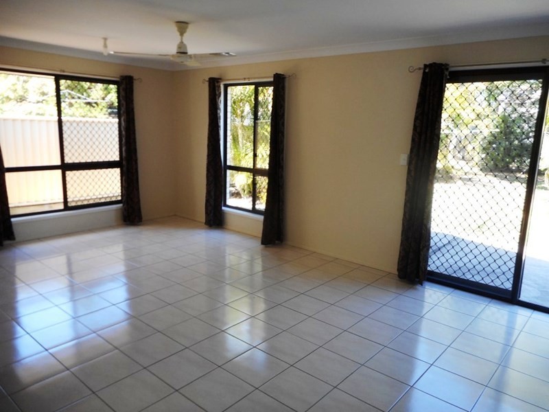 12A Lucas Street, Berserker QLD 4701