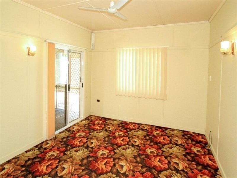 69 Jones Street, Wandal QLD 4700