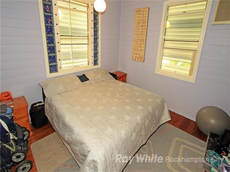 12 Jones Street, Wandal QLD 4700